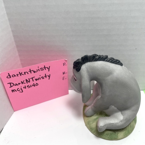 BNWT Vintage EEYORE bisque figurine classic Winnie the Pooh, - Picture 5 of 10